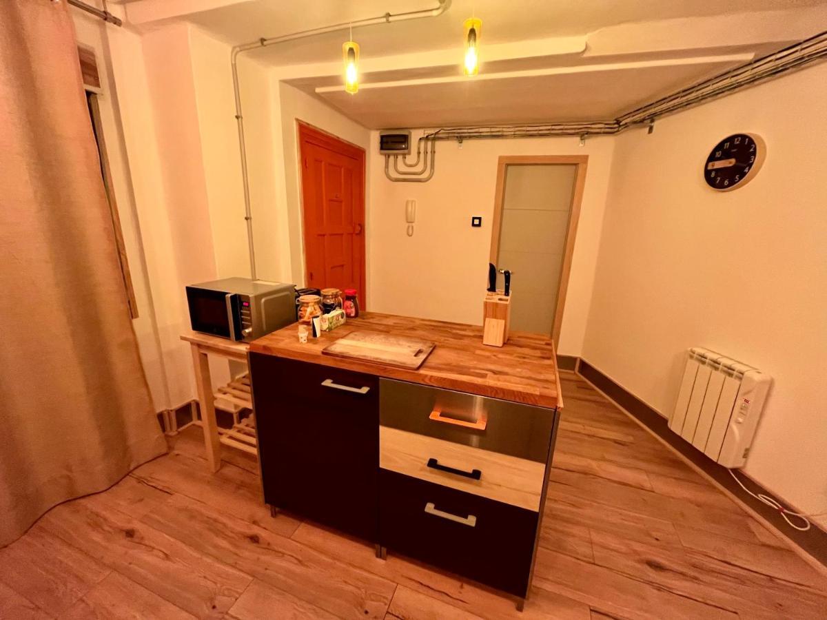 Lotila Flats Mieres Apartment Mieres  Exterior foto